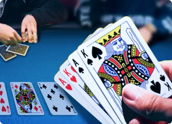 GGPoker多设备客户端与游戏内容展示